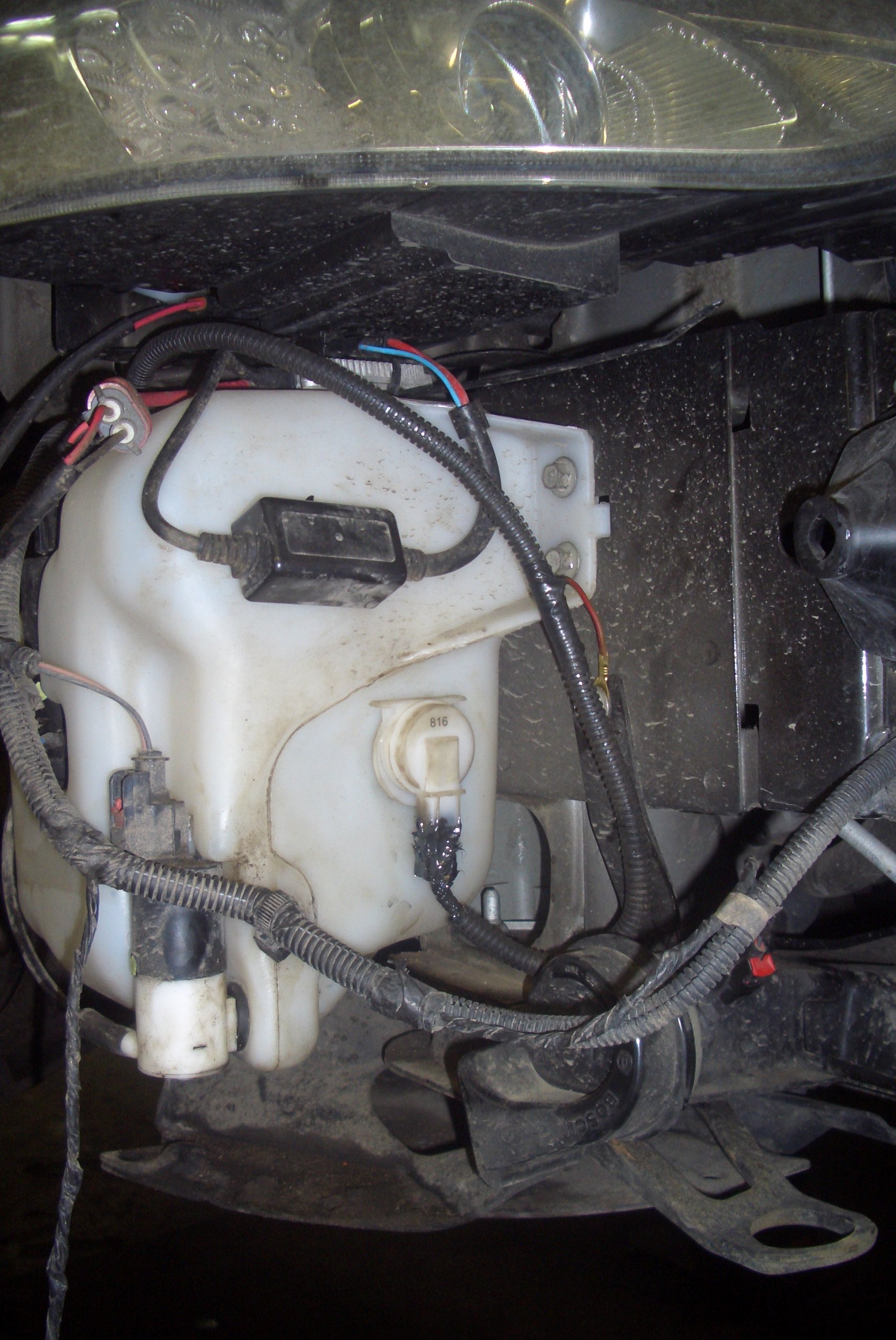 Датчик уровня жидкости в бачке омывателя — ГАЗ Сайбер, 2,4 л, 2010 года ...