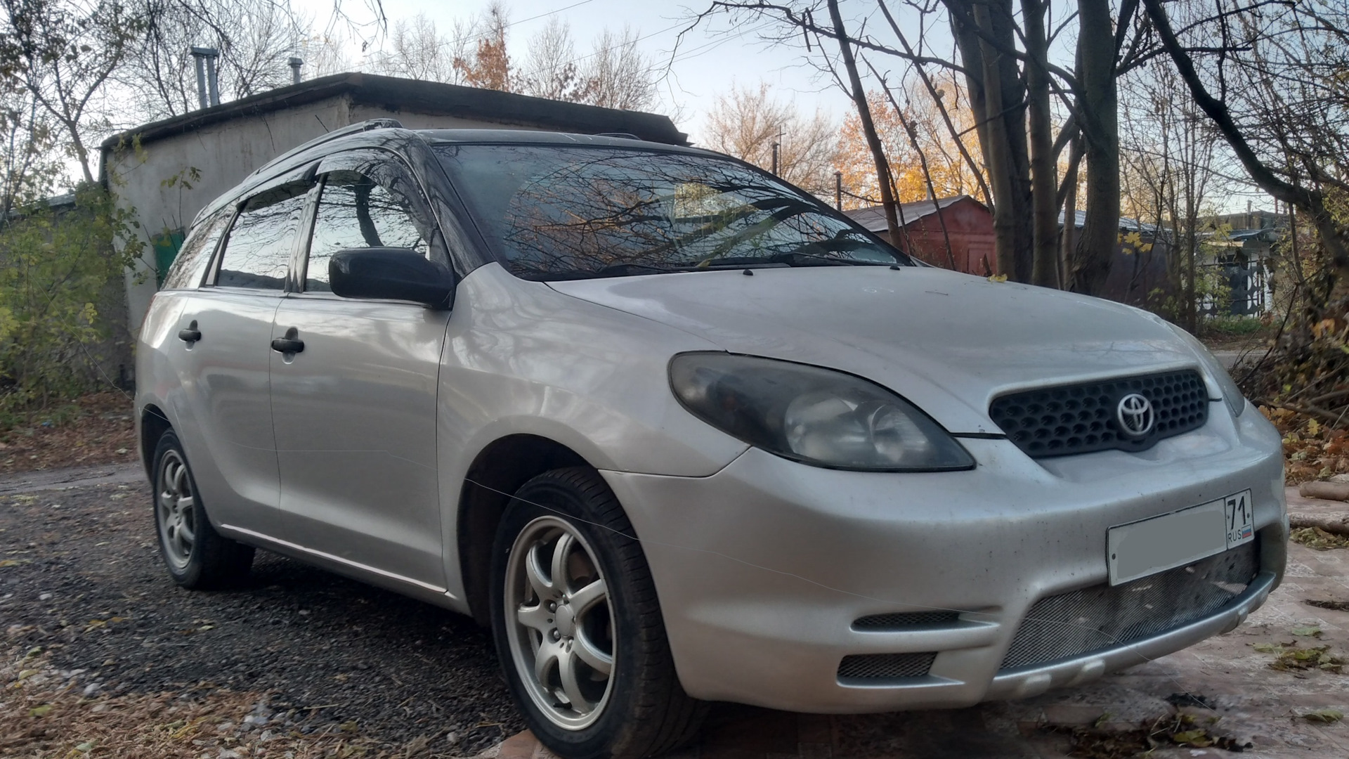 Toyota Matrix (1G) 1.8 бензиновый 2004 | 