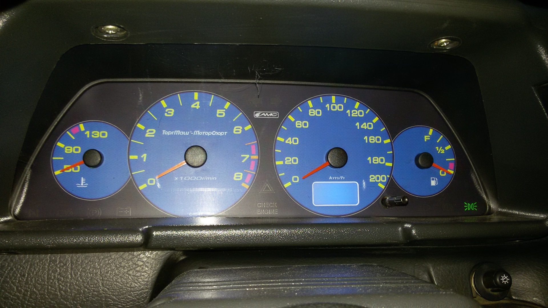 ниссан гтр 35 спидометр. щиток приборов ваз 2114 амс. приборка по середине. спидометр ниссан гтр. приборка по середине.