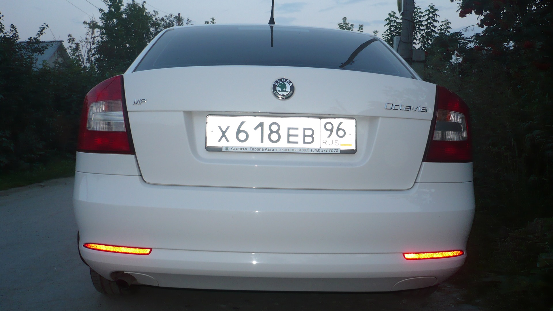 Skoda Octavia A5 Mk2 1.6 бензиновый 2012 | Ла 100 чка на DRIVE2