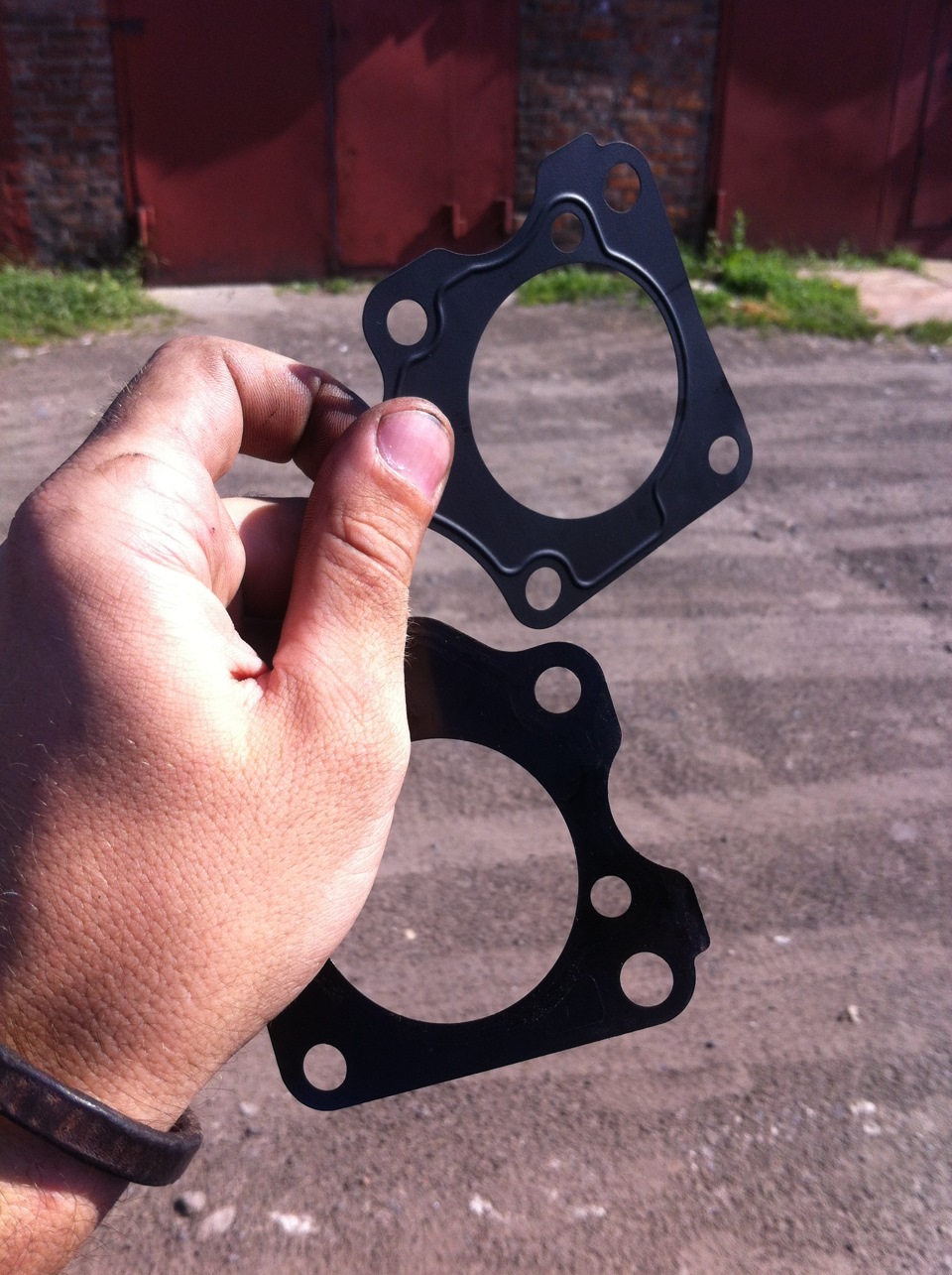 Чистка дроссельной заслонки и ее корректировка — Toyota Corolla (100 ...