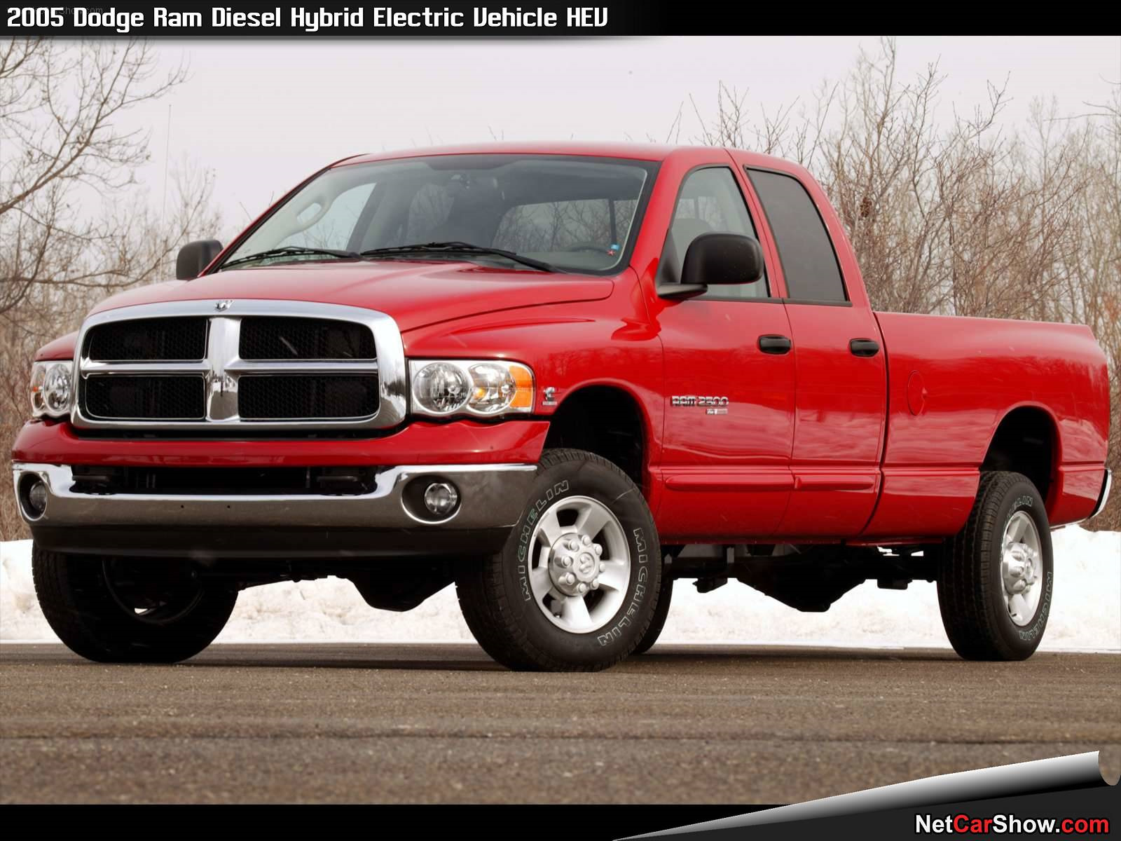 Расход додж. Dodge Ram 5. Dodge Ram 2005. Додж Рэм 2005. Dodge Ram 2500.