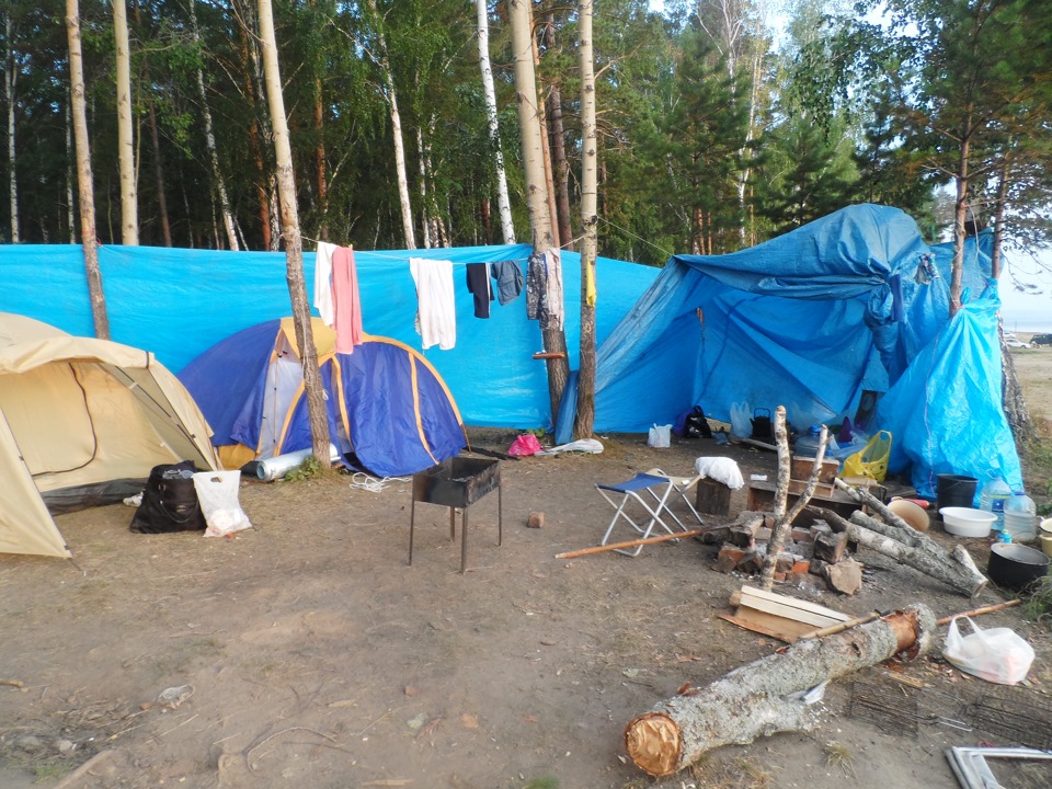 Погода в бирите. Братское море золотые Пески турбазы. Братское водохранилище золотые Пески турбаза. Золотые Пески Балаганский район. Бирит Иркутская область золотые Пески.