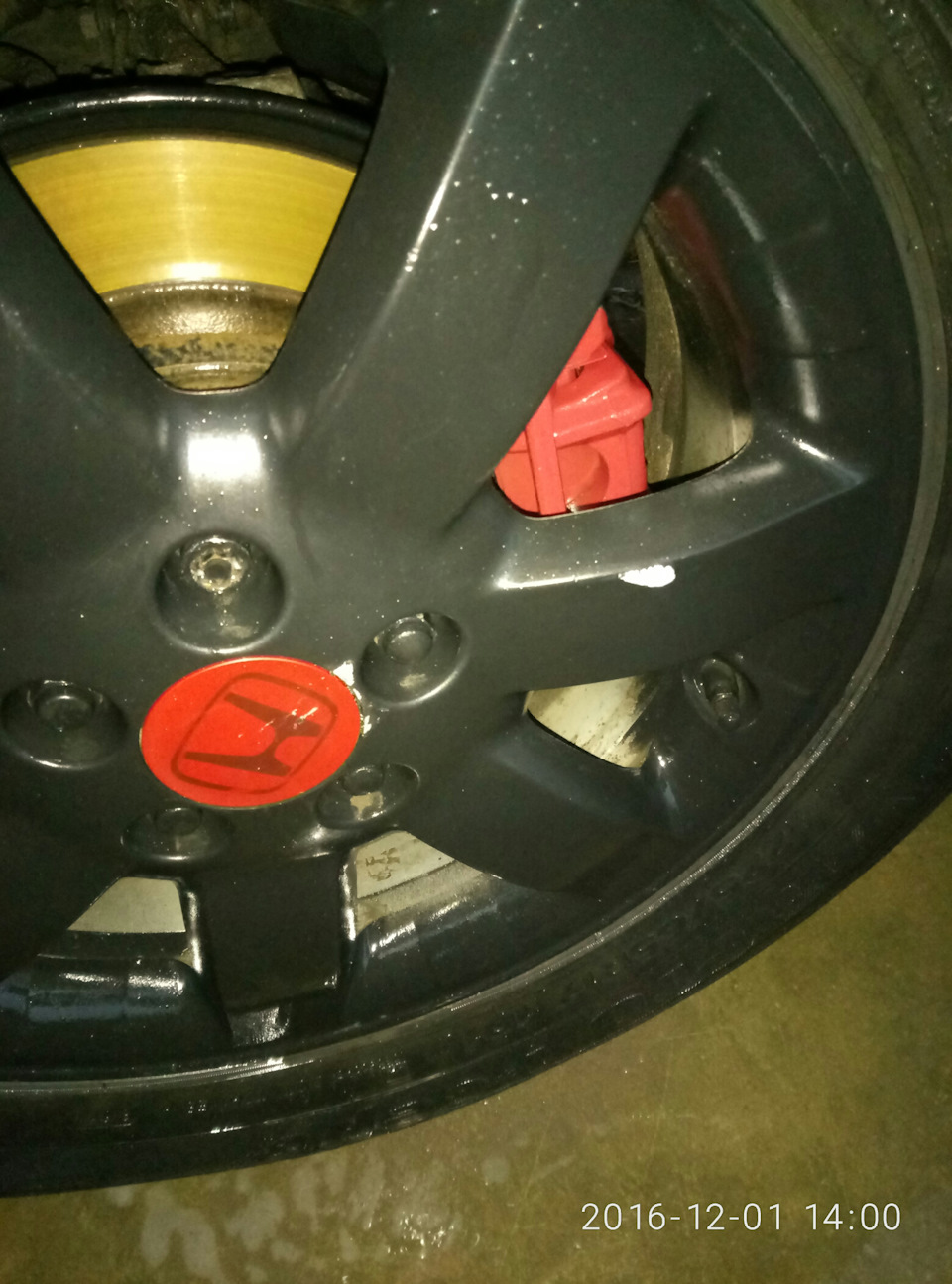 Поцарапал диск — Honda CR-V (RE), 2,4 л, 2008 года | колёсные диски ...