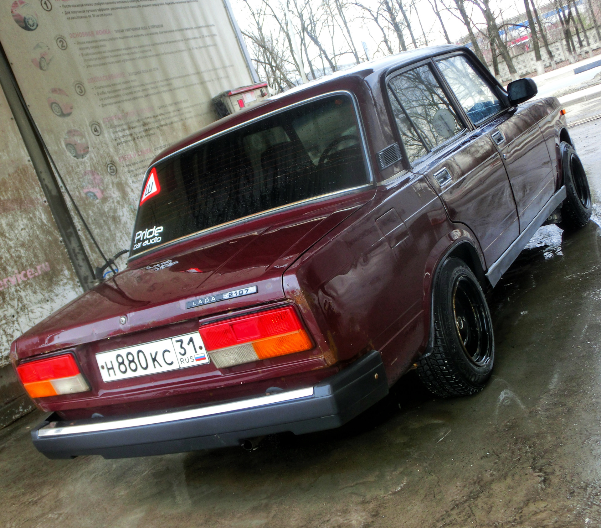 lada 2107 вишневая