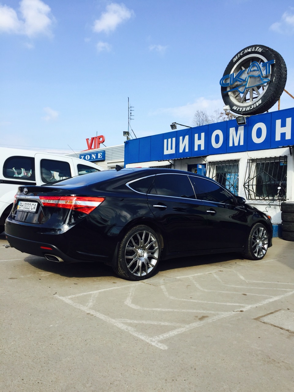 Примерка дисков — Toyota Avalon (4G), 3,5 л, 2015 года | колёсные диски |  DRIVE2