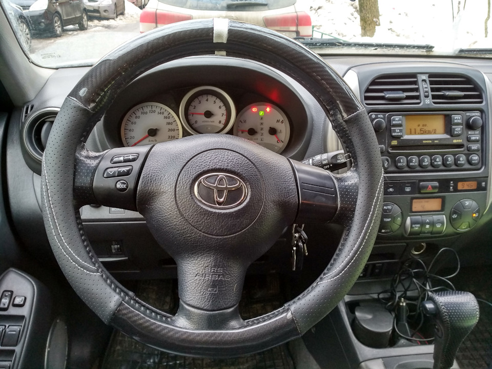 Toyota rav 4 руль