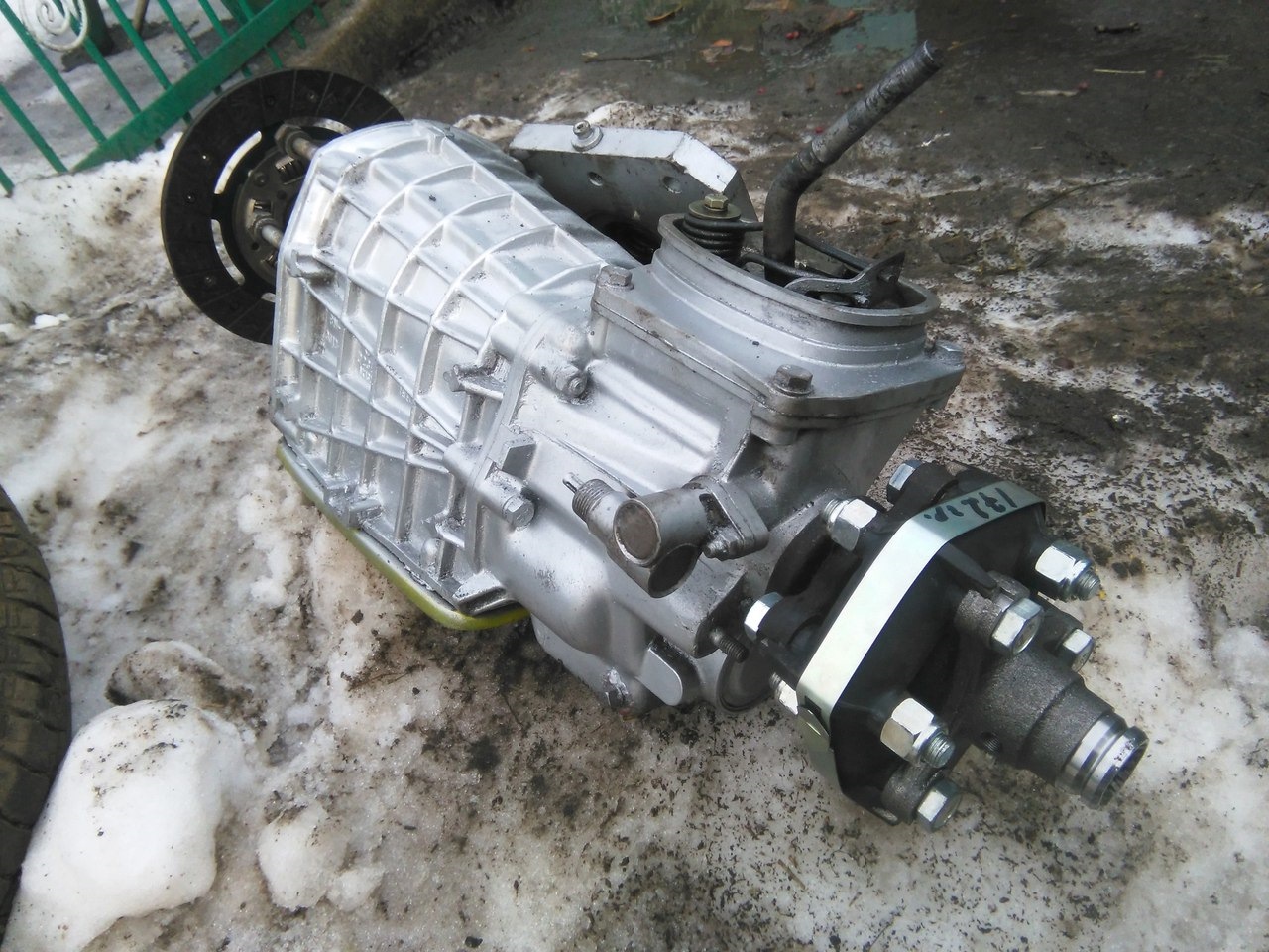 От чего подойдет кпп. Коробка ваз 1118. От чего подойдет кпп. Коробка шевроле ланос 1. Коробка передач рено лагуна 1.