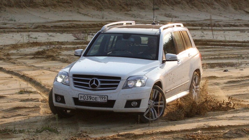 Л 2008. Mercedes-Benz GLK-class, 3.5. Mercedes-Benz GLK-class 2008-2015 на проставках. Mercedes GLK то а. GLK Land Cruiser.