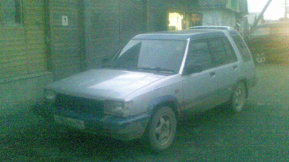 Toyota carib 1988