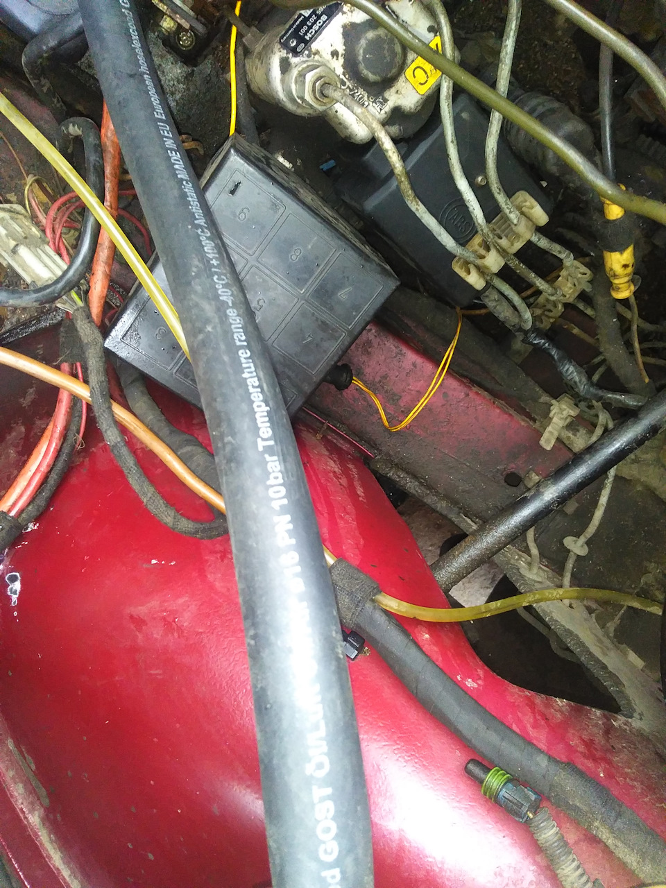 потрескались шланги на ож. — Москвич 2141, 1,5 л, 1990 года | поломка ...