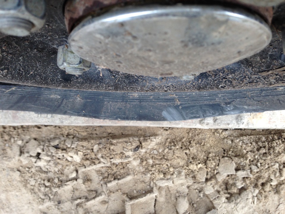 перед давление 0,5 ат. — Lada 4x4 3D