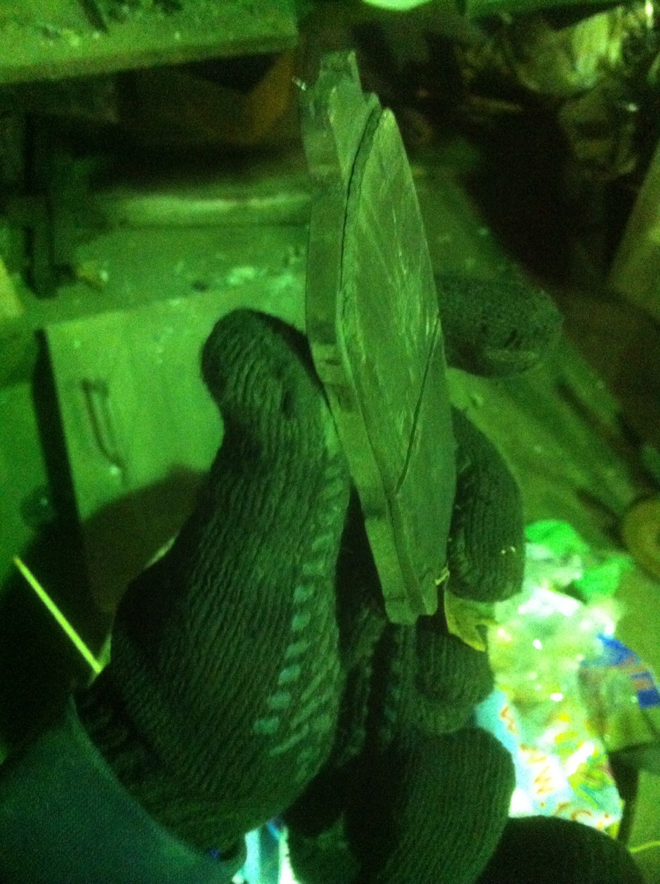 Поменял колодки на Адвикс — Toyota Caldina (241), 2 л, 2004 года ...