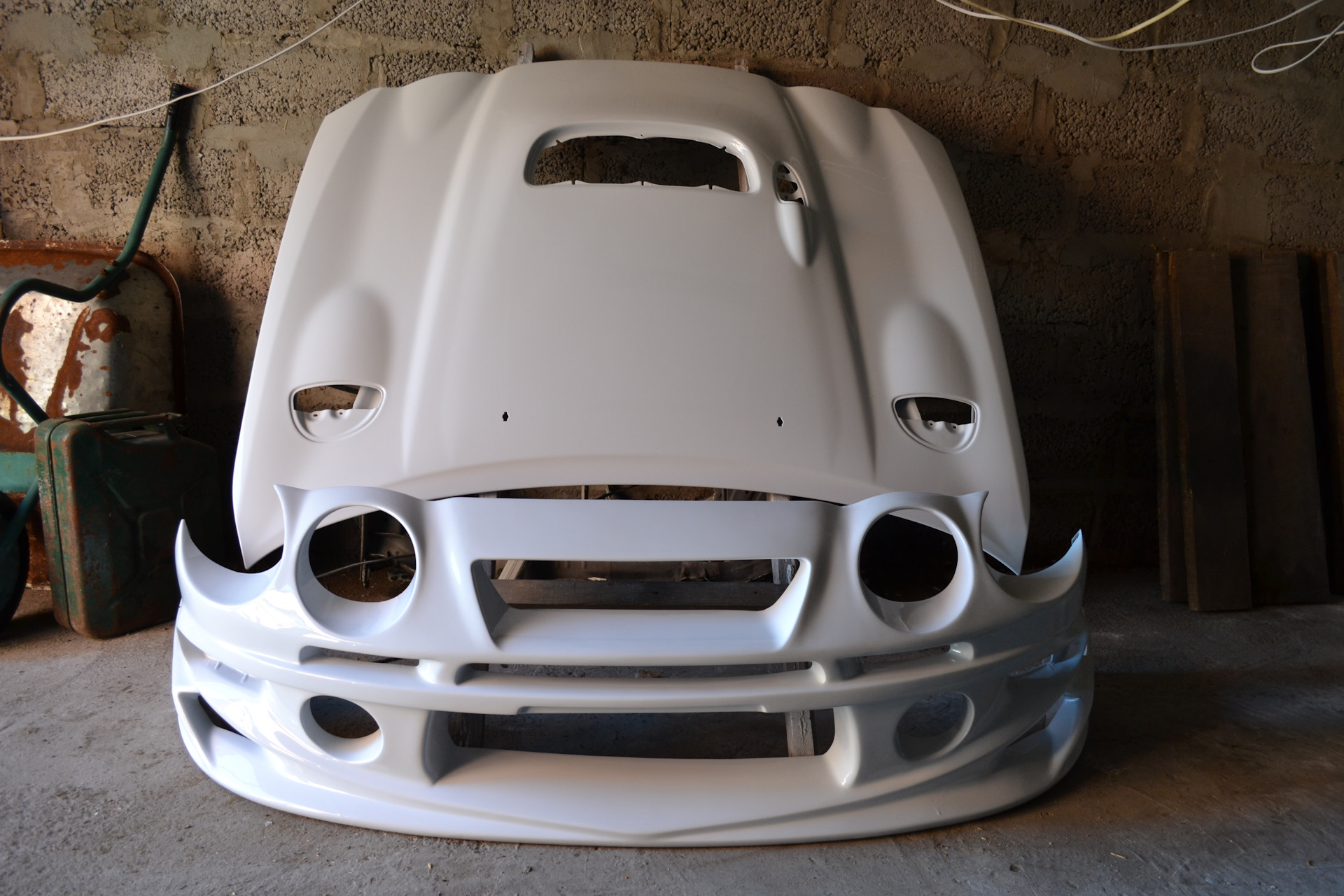 Зд модель бампера. Бампер передний тойота королла 120. 161807101gd4 bamper. Бампер тойота королла 120. Модели бамперов.