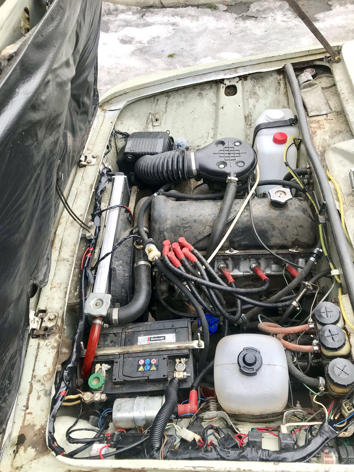 Корпус воздушного фильтра и бачок омывателя — LADA 2101, 1,1 л., 1973 ...