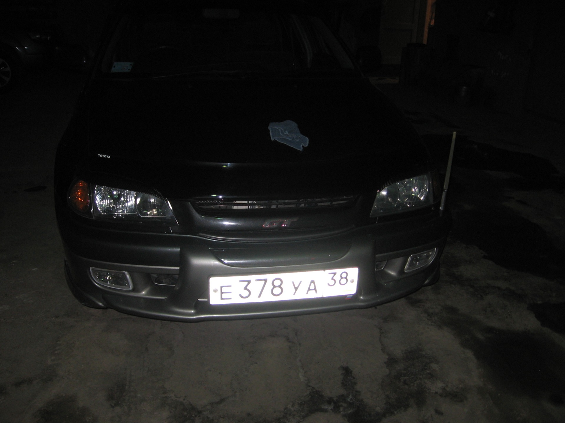 CARBON Toyota Caldina 20 1999