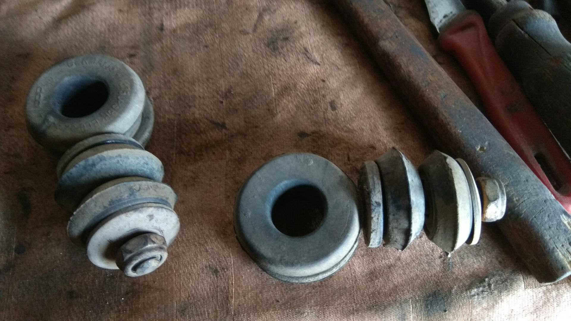 стабилизатор пассат б4