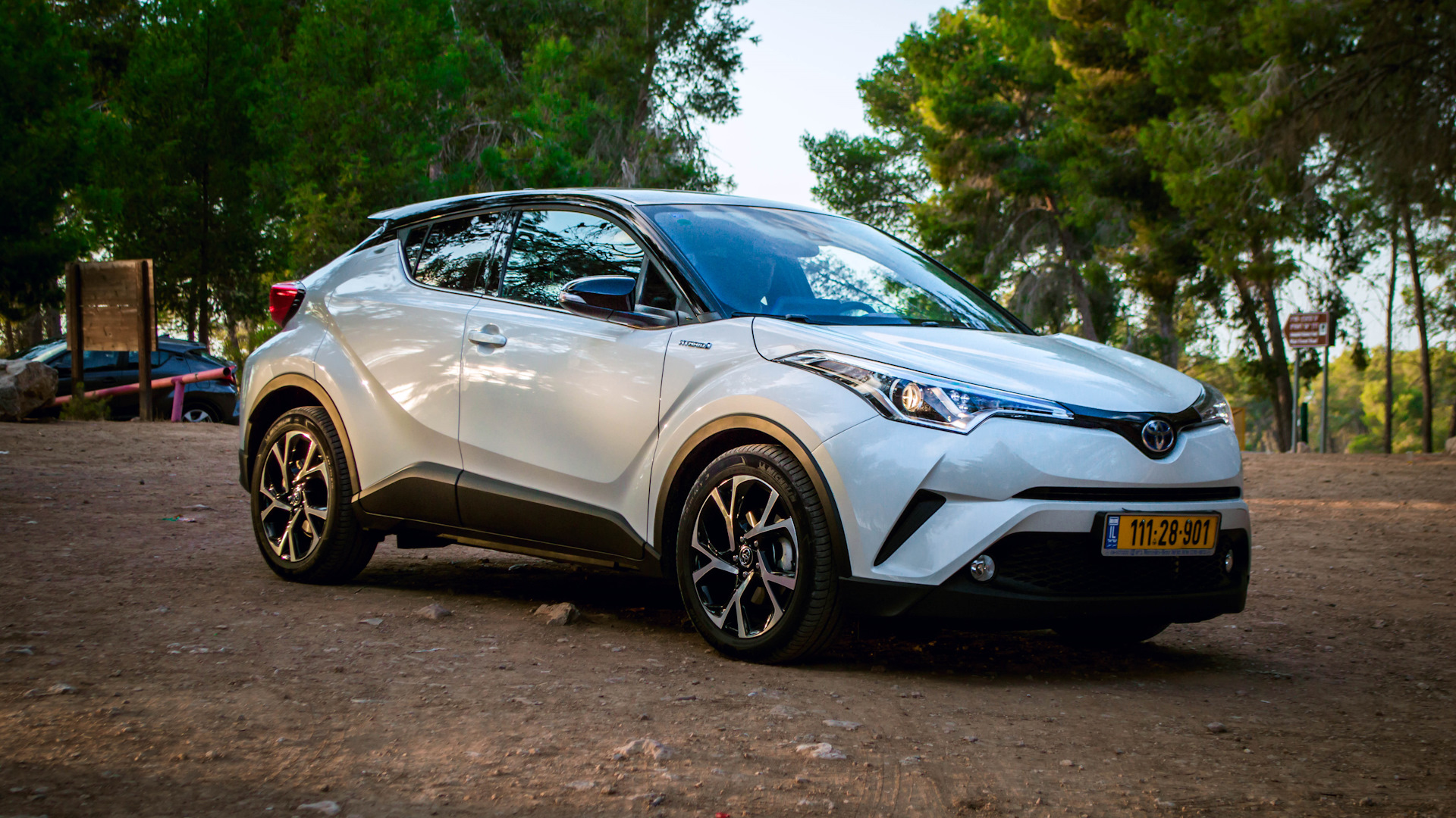 Toyota C-HR 1.8 гибридный 2017 | Hybrid на DRIVE2