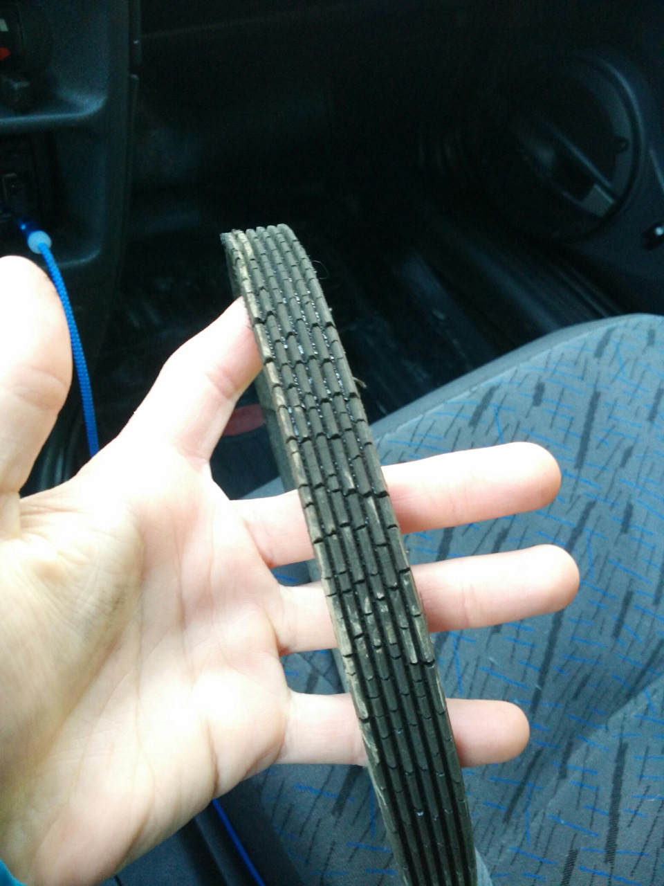 Замена ремня генератора и ромашек — Lada 2114, 1,6 л, 2011 года | визит ...