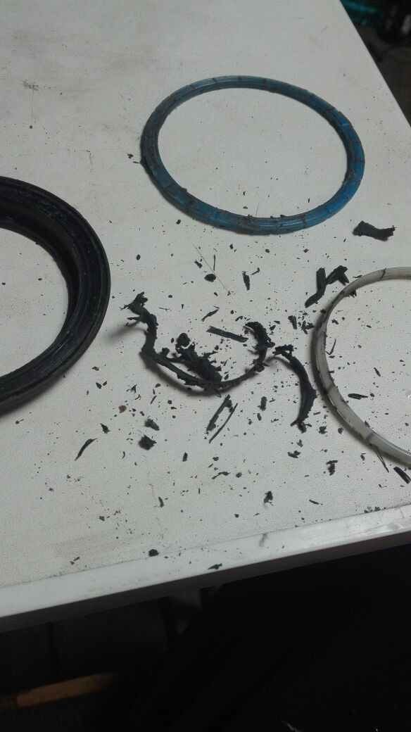 Ну или пластик. — Honda CR-V (RD4/RD5/RD6/RD7)