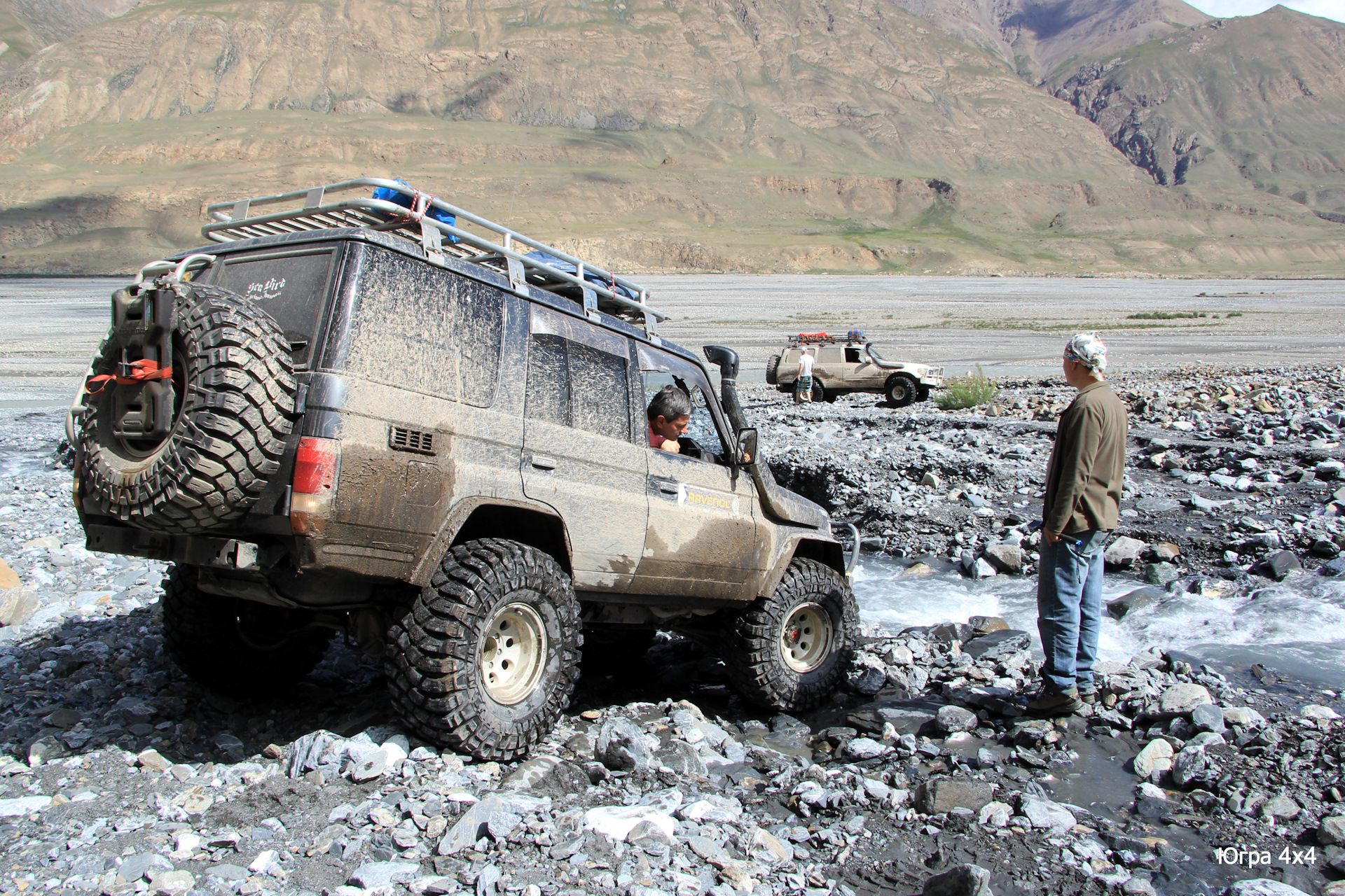 Land cruiser prado 78. 37 Колеса на Prado 78. Прадо 78 37 колеса. Прадо 78 на колесах низкого давления. Toyota Land Cruiser Prado 78 на 39 колесах.