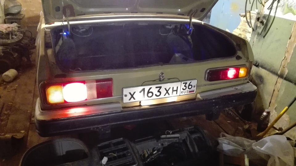 Люкс фонари+замена резинок на рессорах на полеоретан — Москвич 2140, 1 ...