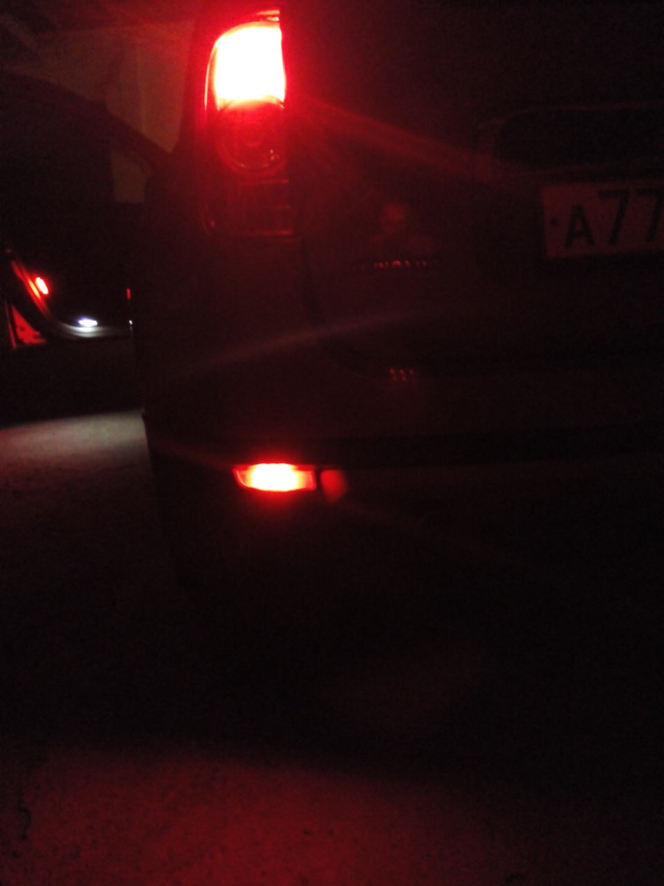 Повторители поворотов и стоп сигналов в катафоты. — Renault Duster (1G ...