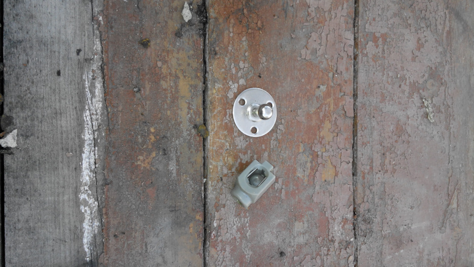 Тяга автокорректора приказала долго жить — Mitsubishi Lancer IX, 1,6 л ...