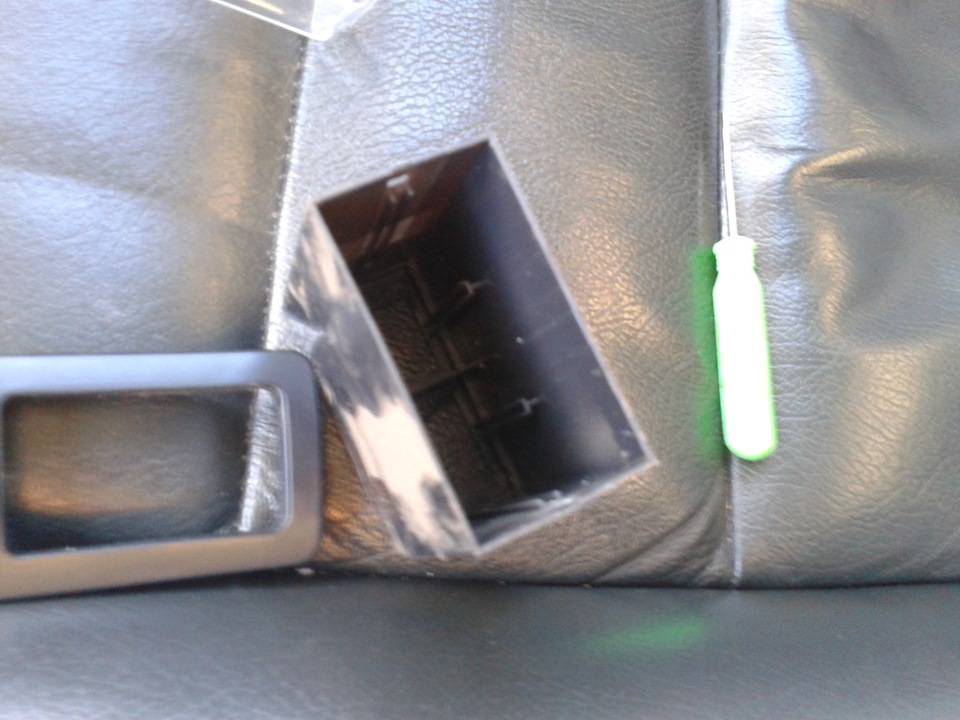 Подогрев сидений ниссан кашкай. Opel astra j подогрев сидений. Подогрев сиденья водительского шевроле круз. Chevrolet cruze подогрев сидений. Подогрев сидений w202 сидения.