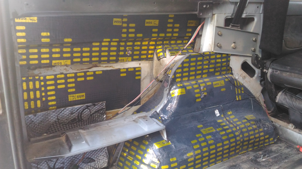 Шумоизоляция Патриота ч.1, Багажник и 5 дверь — УАЗ Patriot, 2,7 л ...