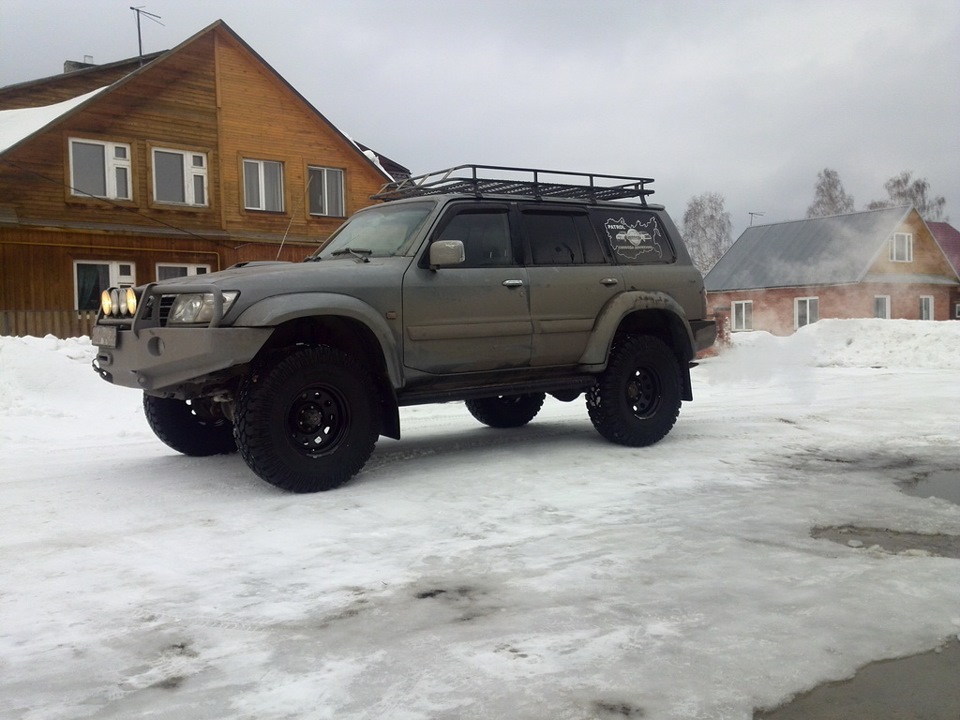 Nissan Patrol y61 большие колеса