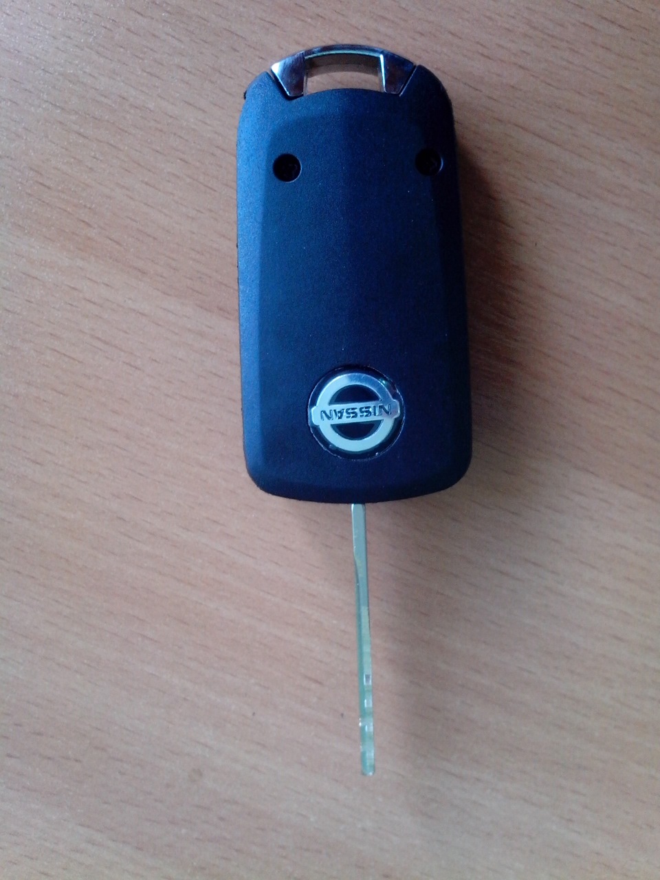 Выкидной ключ — Nissan Avenir (2G), 2 л, 2002 года | аксессуары | DRIVE2