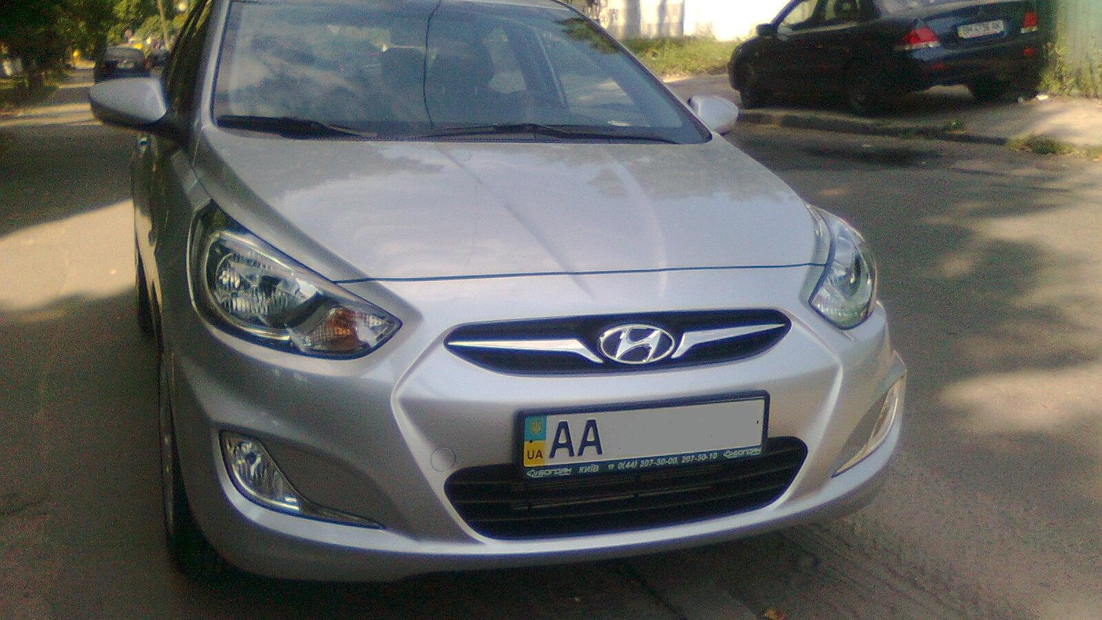 Hyundai Accent (4G) 1.6 бензиновый 2012 | 