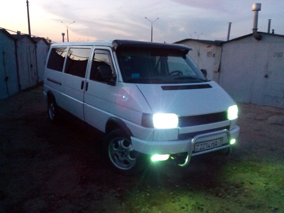 кенгурятник — Volkswagen Caravelle (T4), 2,4 л, 1994 года | тюнинг | DRIVE2