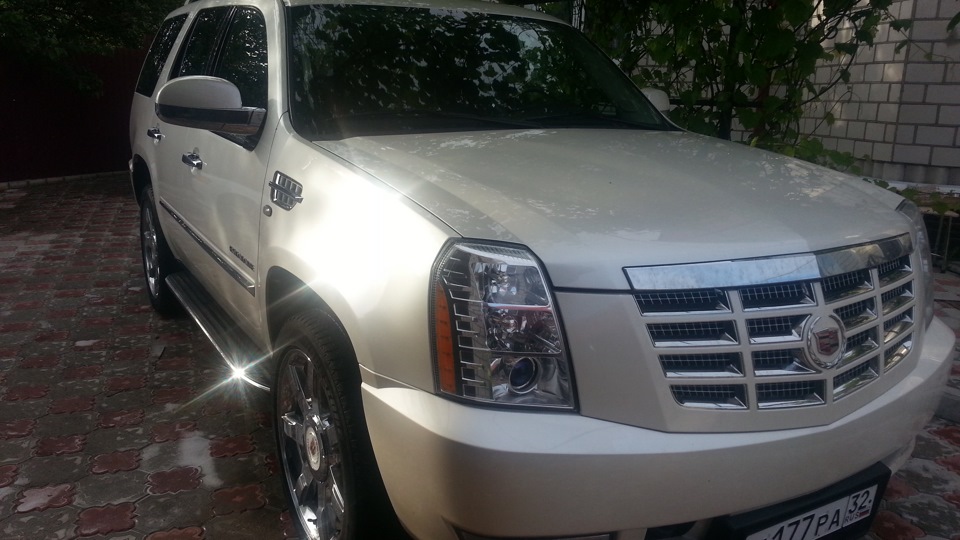 Тест-драйв Cadillac Escalade — первые впечатления Тест-драйв Cadillac Escalade — первые впечатления