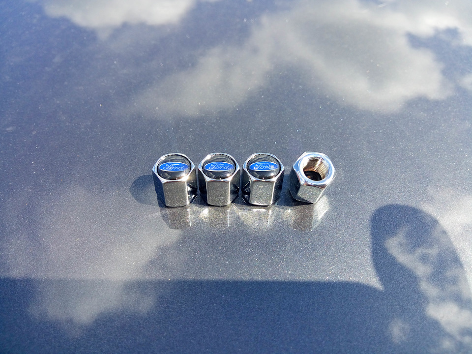 Колпачки. — Ford Mondeo V