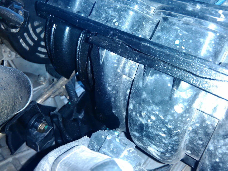 Лопнул впускной коллектор, требуется помощь — Geely Emgrand EC7 FE-1, 1 ...