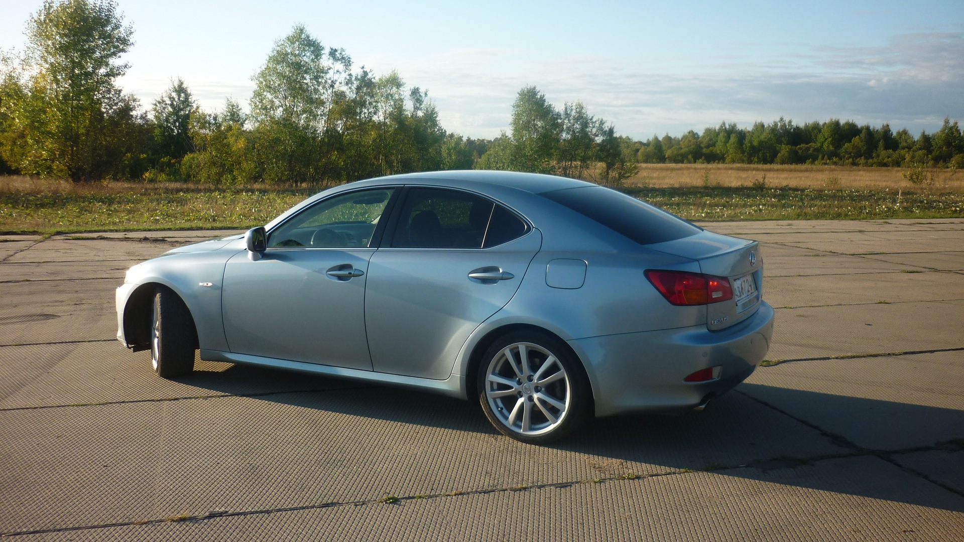 Lexus IS II 2.5 бензиновый 2007 | 250 на DRIVE2