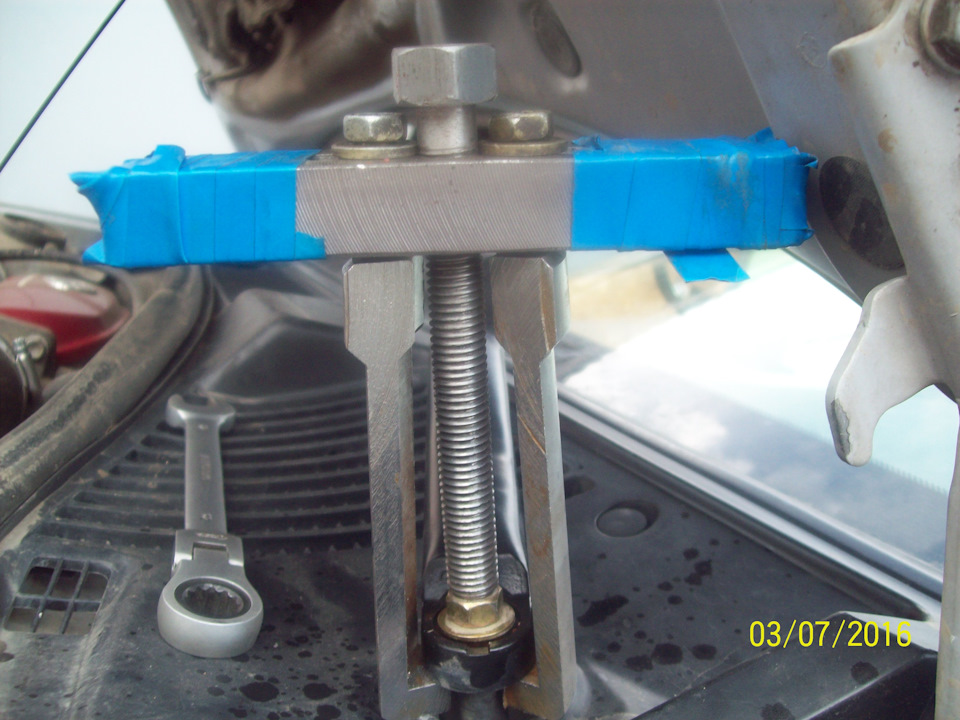 Универсальный съемник. Снятие руля, поводков дворников, шкивов, и ...