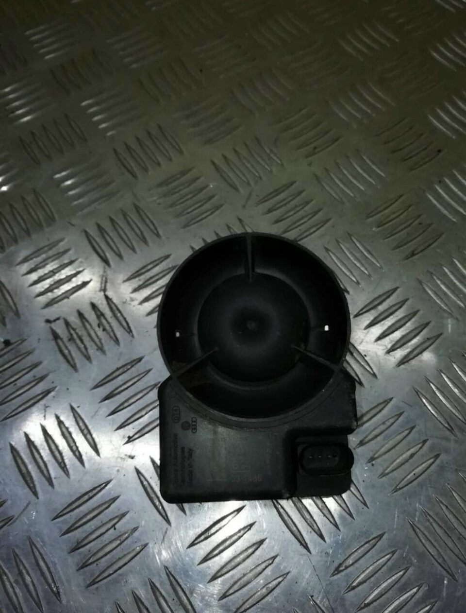 Орет штатная сигналка на амароке — Volkswagen Amarok, 2 л, 2013 года ...