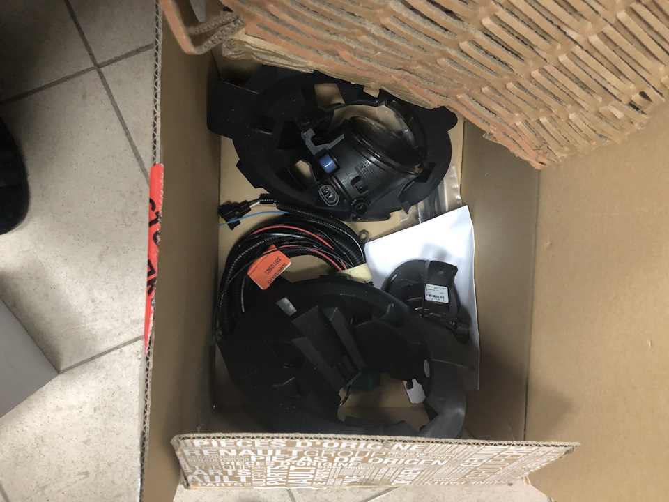 Фото в бортжурнале Renault Master (3G)