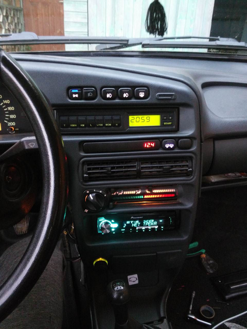 Подключение зеркал с подогревом + вольтметр в БСК — Lada 2114, 1,6 л ...