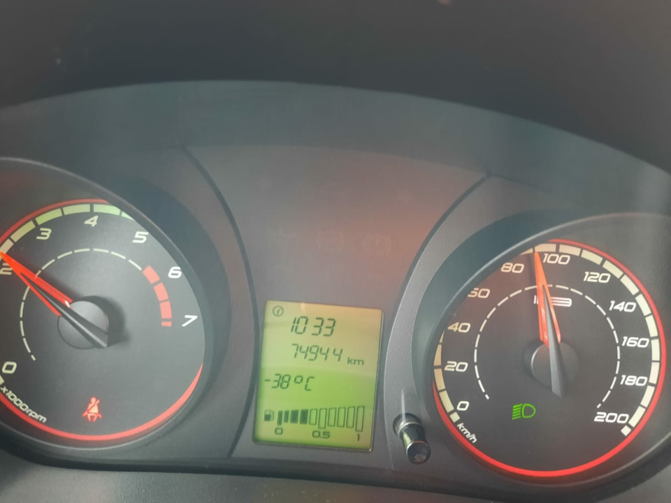 Не понятная температура — Lada Калина 2 хэтчбек, 1,6 л, 2014 года ...