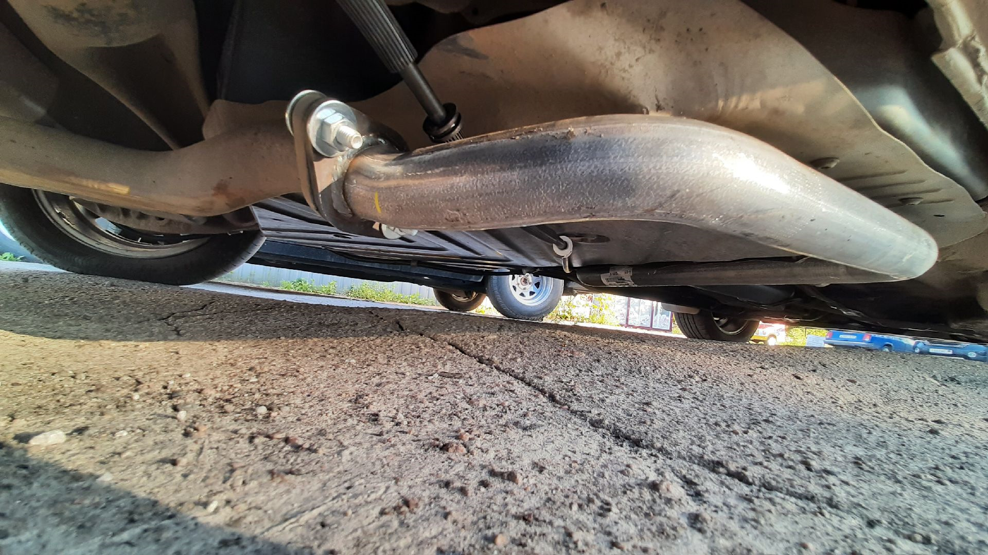 Замена гофры и средней части глушителя + троса ручника — Opel Zafira A ...