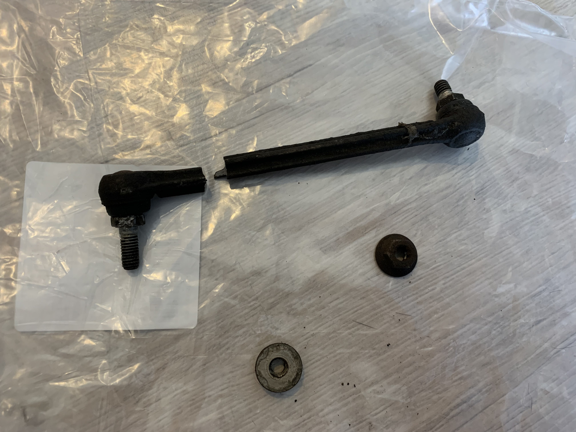 Тяга датчика положения кузова — Mazda 6 (2G) GH, 2 л, 2011 года ...