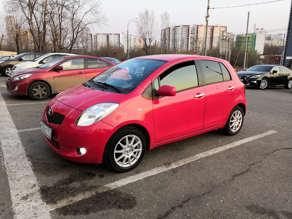 Toyota Yaris 2008 r s