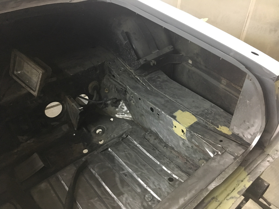 Кузов проварен и начинает готовиться к покраске — Jaguar XJS, 5,3 л ...