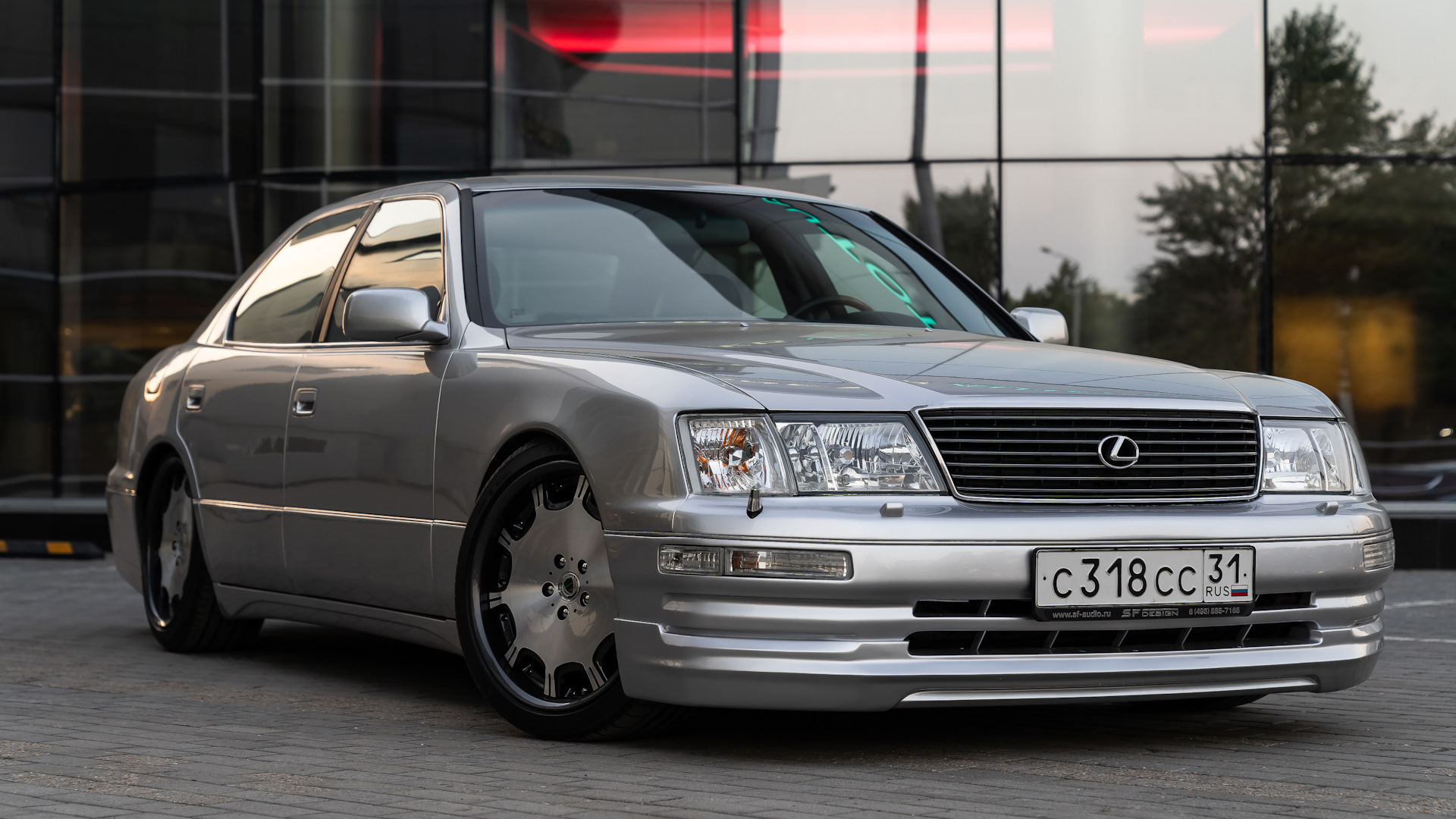 Lexus LS (UCF20) 4.0 бензиновый 1996 | Luxury liner на DRIVE2