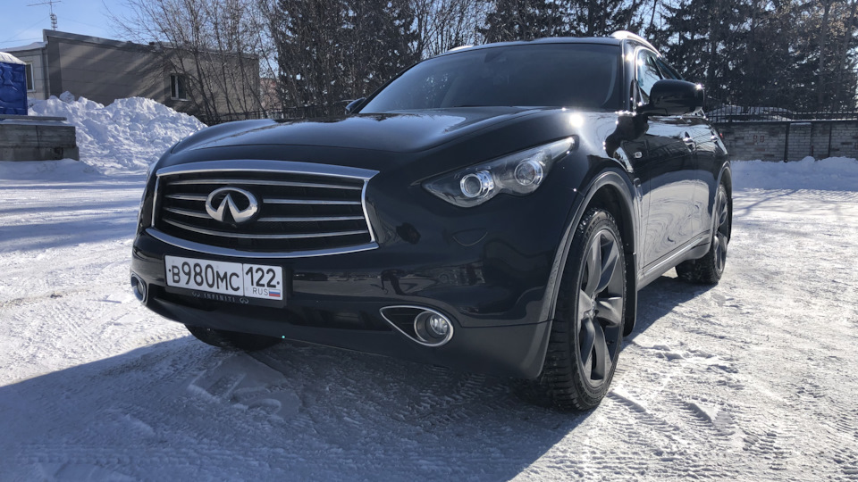 Infiniti FX 37