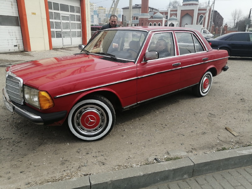 Мерседес w123 без бамперов